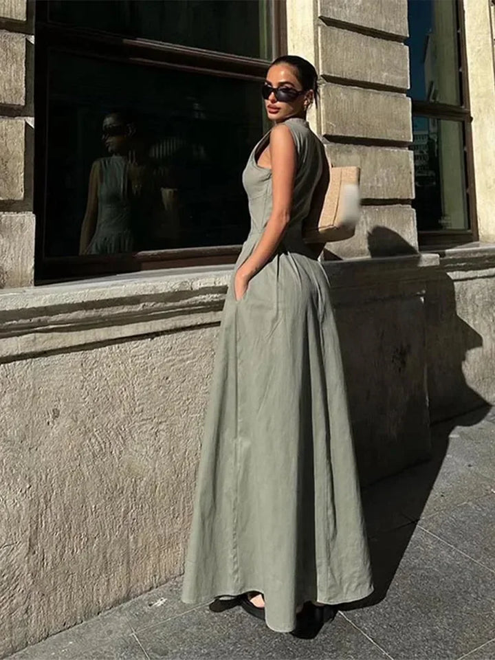 Levoire | Robe Longue Élégante Plissée Sans Manches