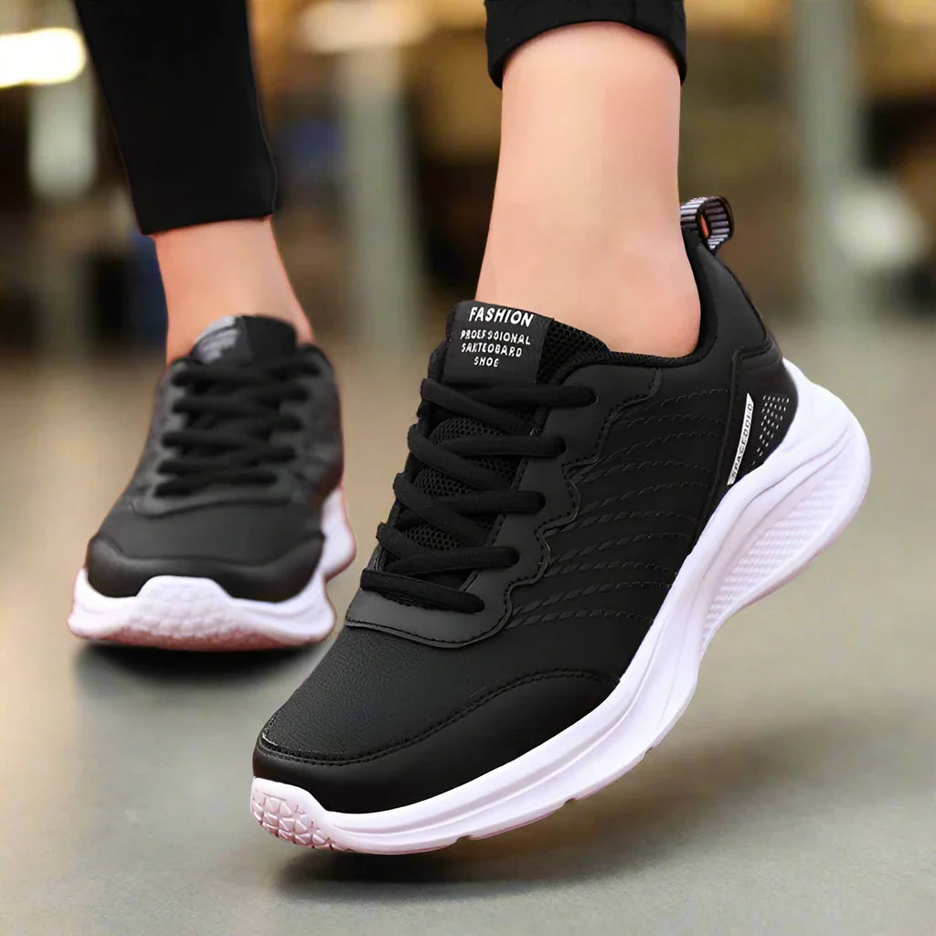 Levoire | Chaussures De Travail Antidérapantes Confortables Sportives Pour Femmes Avec Soutien De Pied Blanc Noir