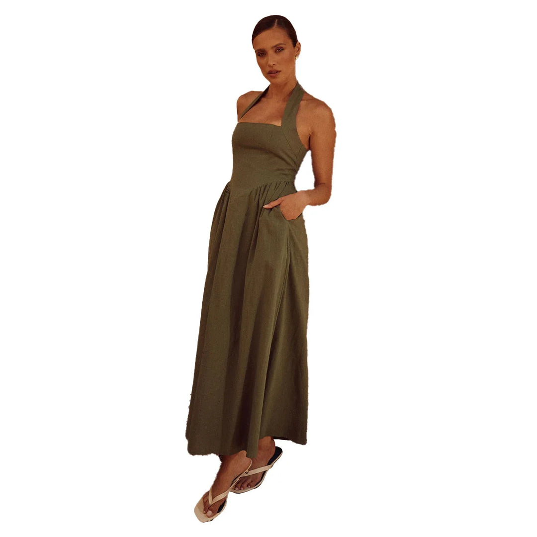 Levoire | Femme Robe longue élégante avec encolure ras du cou