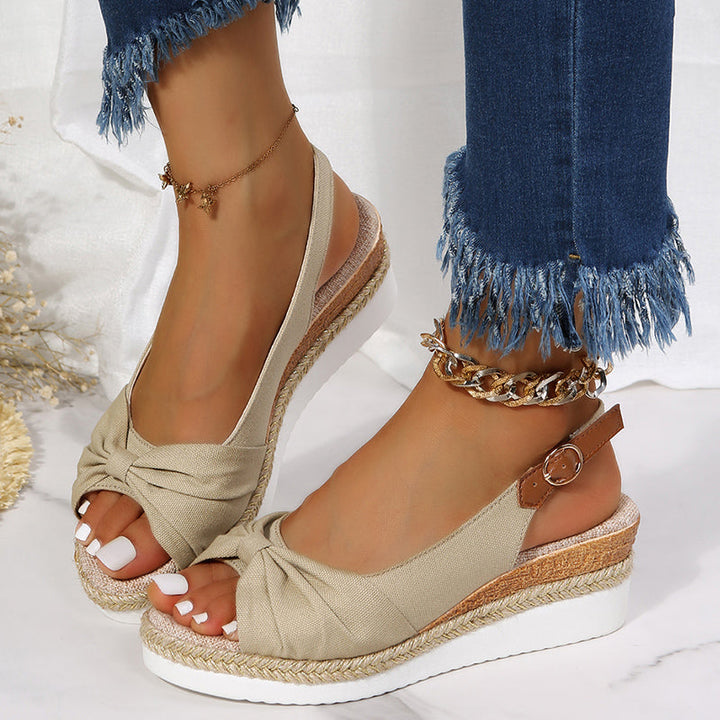 Levoire | Belles Sandales Modernes Pour Femmes À Talon Haut Beige