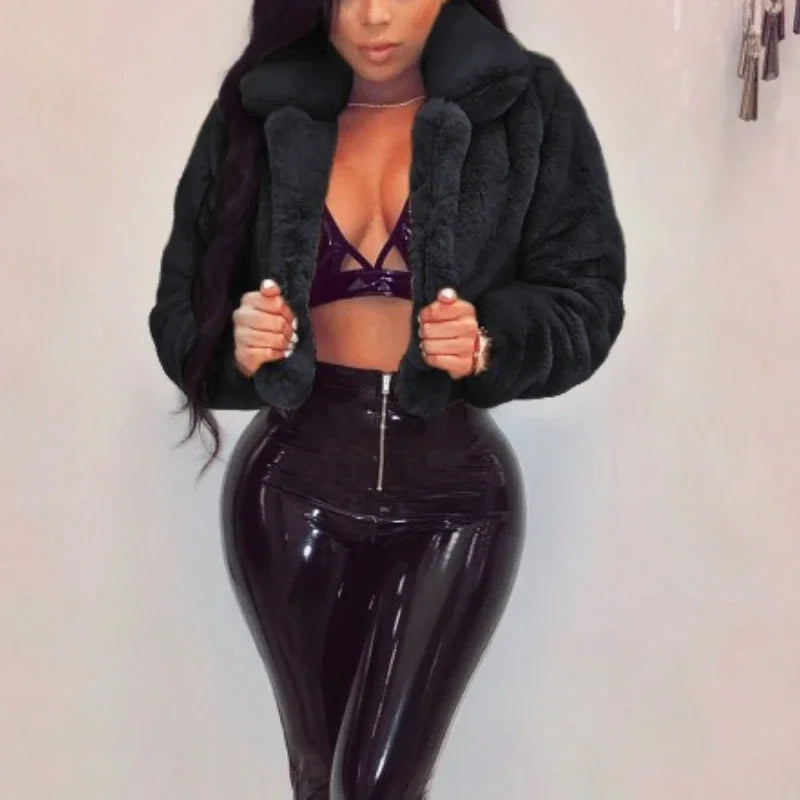 Levoire | Manteau en fausse fourrure