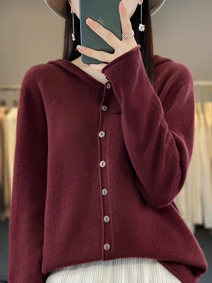 Levoire | Pull En Cachemire À Manches Chauve-Souris Avec Bonnet Et Bouton Rot