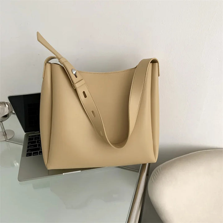 Levoire | Grand Sac À Main Et Sa Pochette