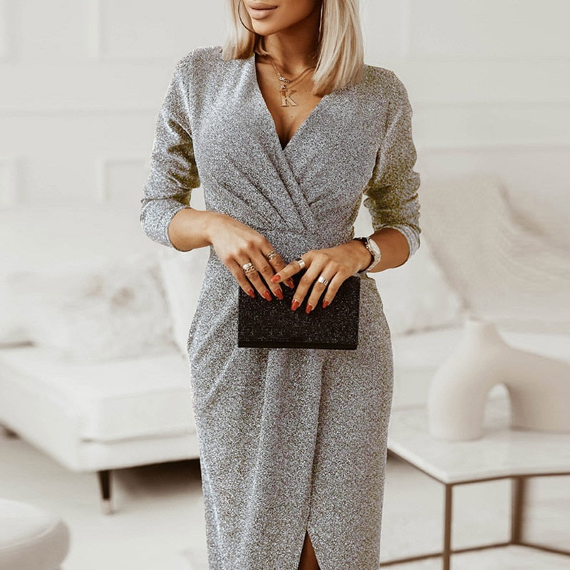 Levoire | Robe Élégante V-Cou Manches Longues Sculptee