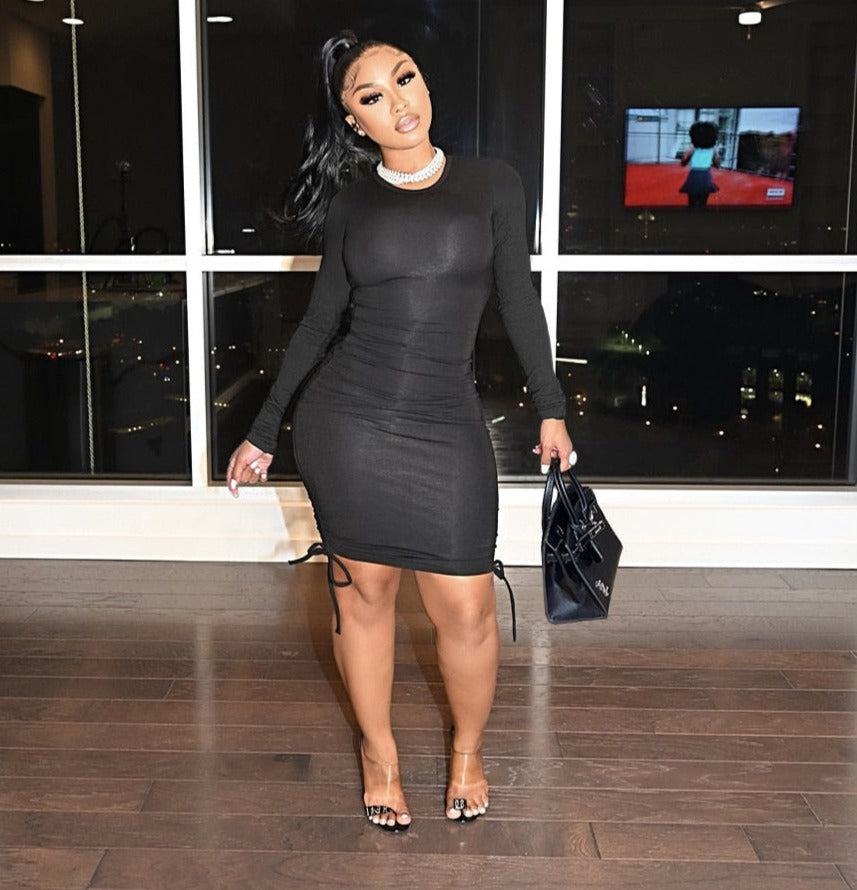 Levoire | Robe Midi Bodycon Extensible Froncée Rapide Noir 1
