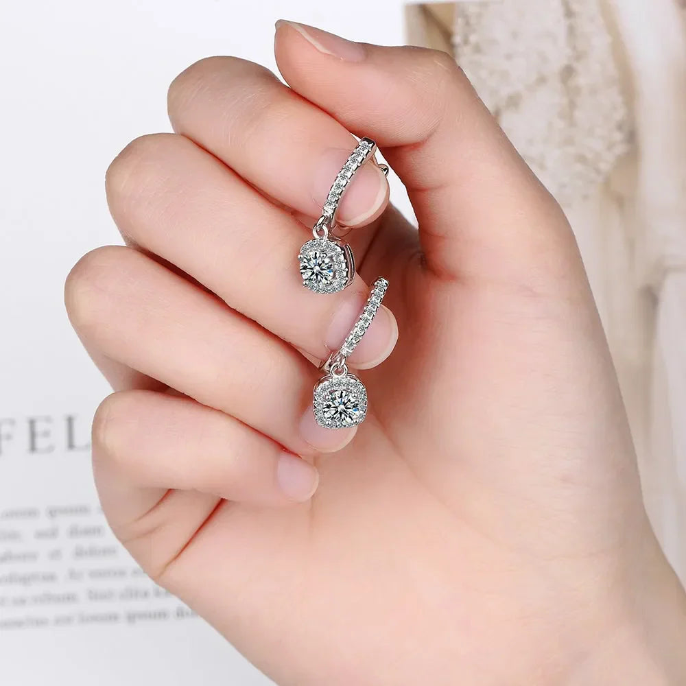 Levoire | Boucles Huggie Moissanite