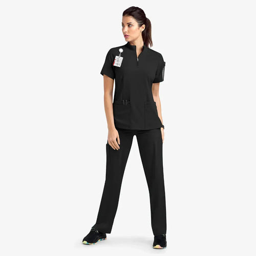 Levoire | Uniforme Médicale Pour Femmes À Coupe Ajustée