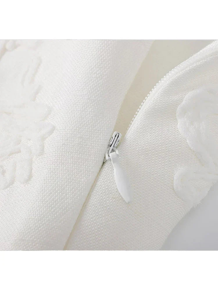 Levoire | Robe Midi Éclatante Brodée