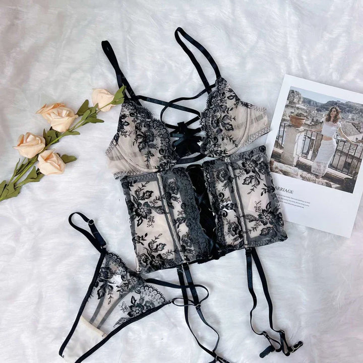 Levoire | Ensemble De Lingerie Complète Avec Corset