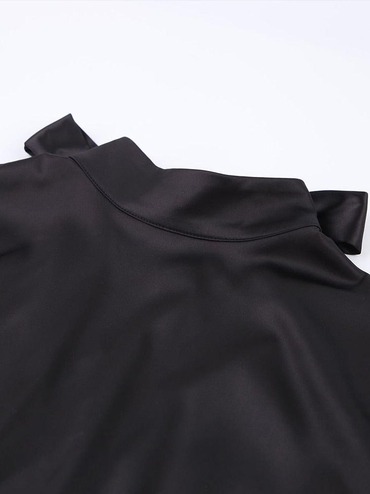 Levoire | Robe En Satin Avec Magnifique Nœud Et Dos Ouvert