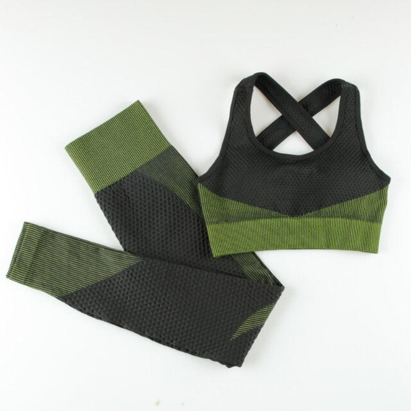 Levoire | Ensemble De Vêtements De Sport Avec Brassière À Bretelles Croisées Vert
