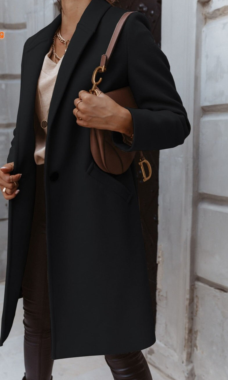 Levoire Long Manteau avec Revers et Bouton