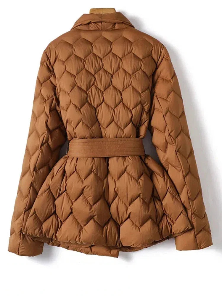 Levoire | Manteau En Duvet Élégant Avec Ceinture
