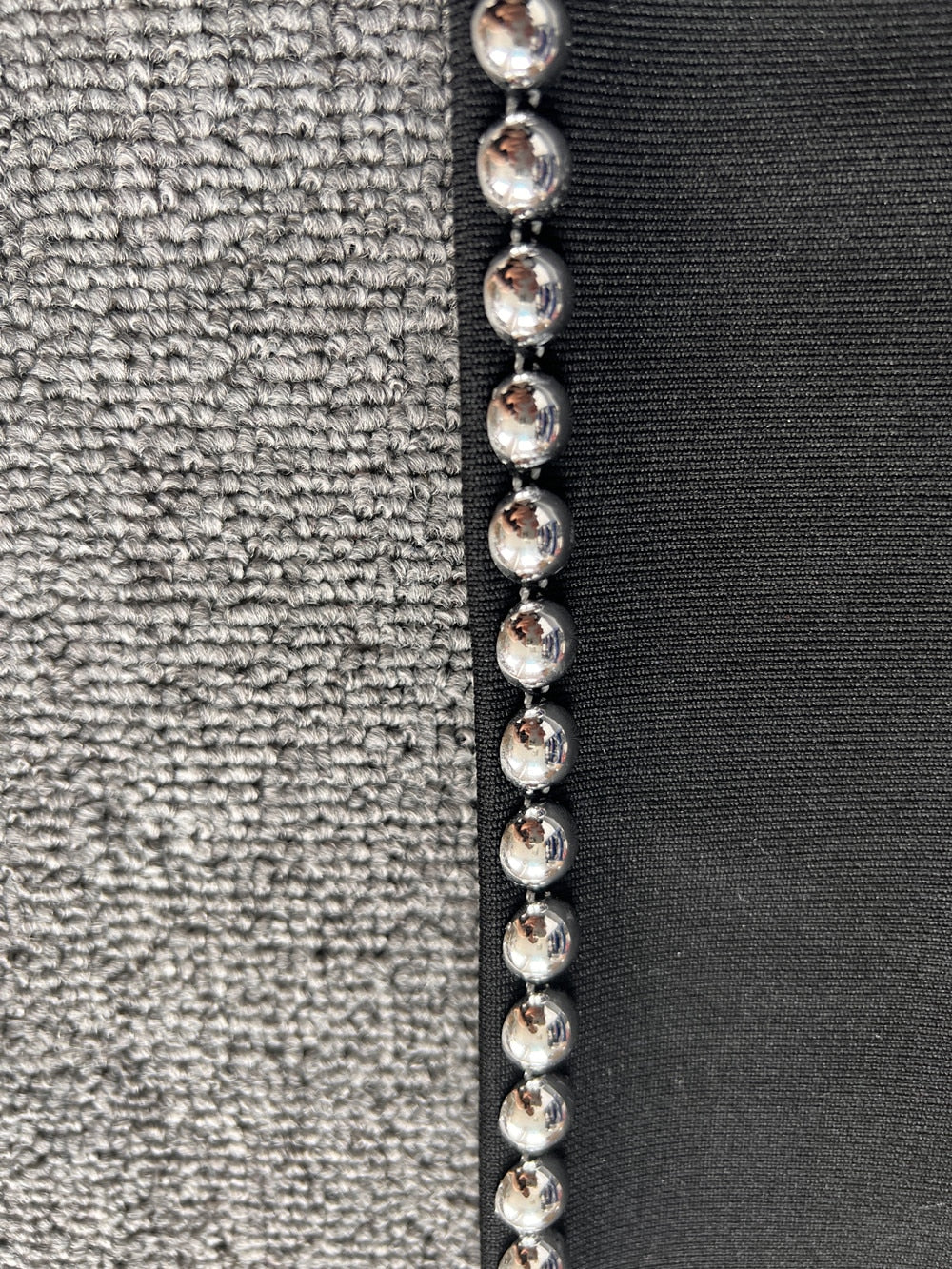 Levoire | Noir O-Top Découpe Perle Décoré Robe Longue