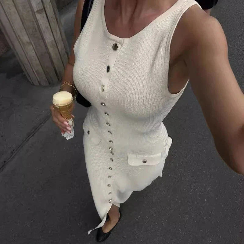 Levoire | Robe Ticotée Elégante Sans Manches Avec Patte De Boutonnage
