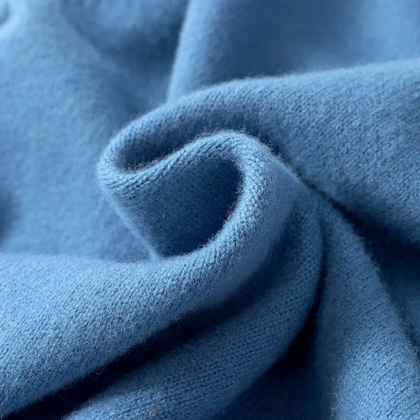 Levoire | Pull Homme Avec Un Design De Col Double Contemporain, Idéal Pour Les Occasions Décontractées Et Formelles