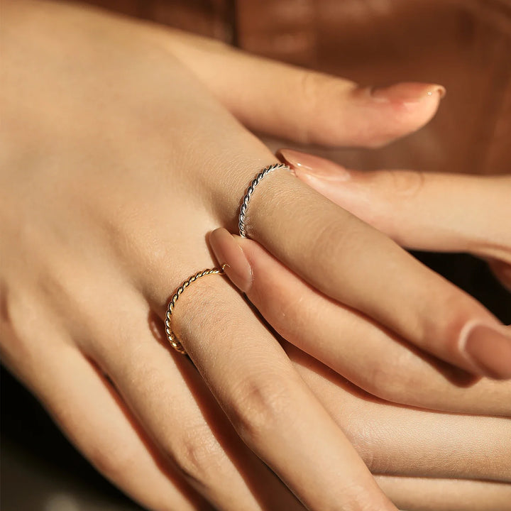Levoire | Bague Minimaliste Réversible Empilable En Argent Sterling