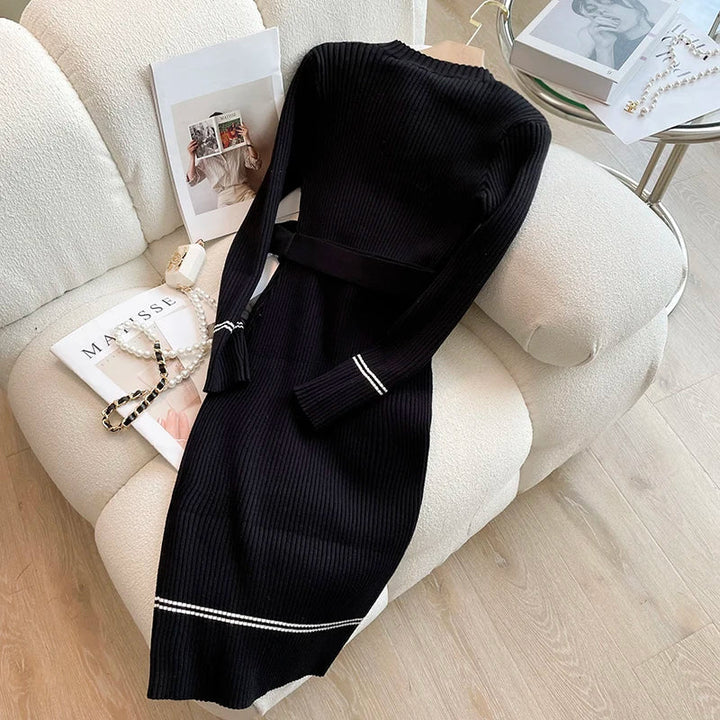 Levoire | Robe Tricotée Avec Ceinture Et Boutons