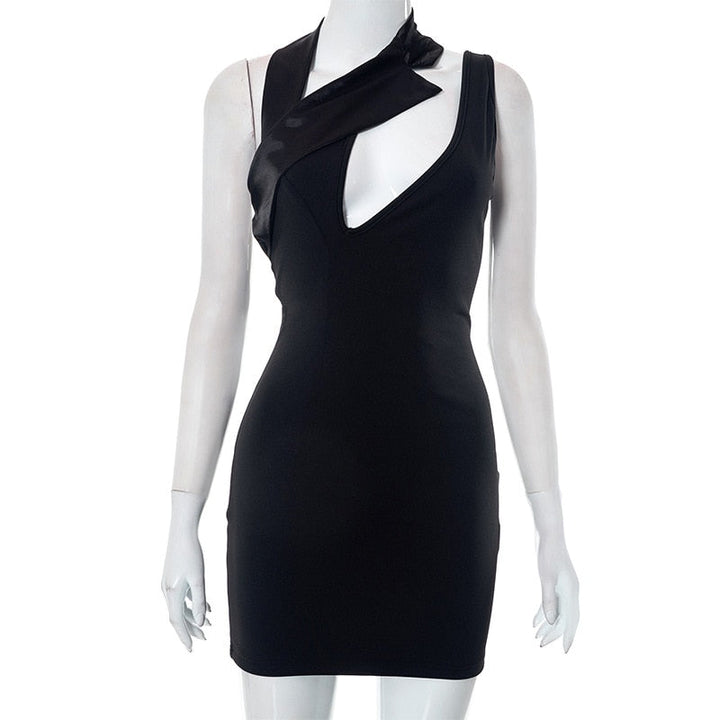 Levoire | Noir Col Montant Mini Robe