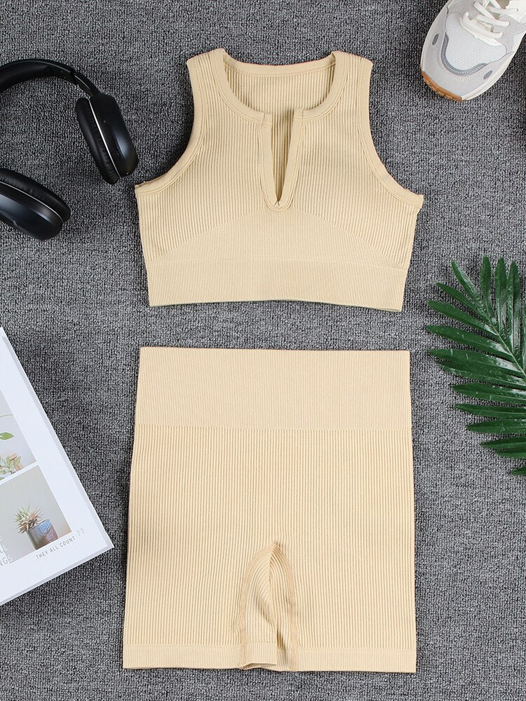 Levoire | Ensemble De Yoga (Court) Avec Un Ajustement Magnifique Beige