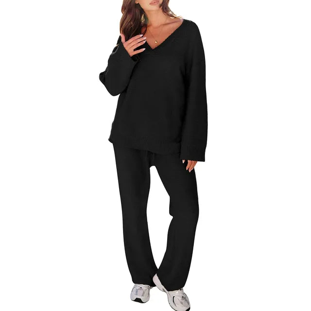 Levoire | Ensemble De Pyjama Avec Décolleté En V Et Manches Longues Parfait Pour La Détente Noir