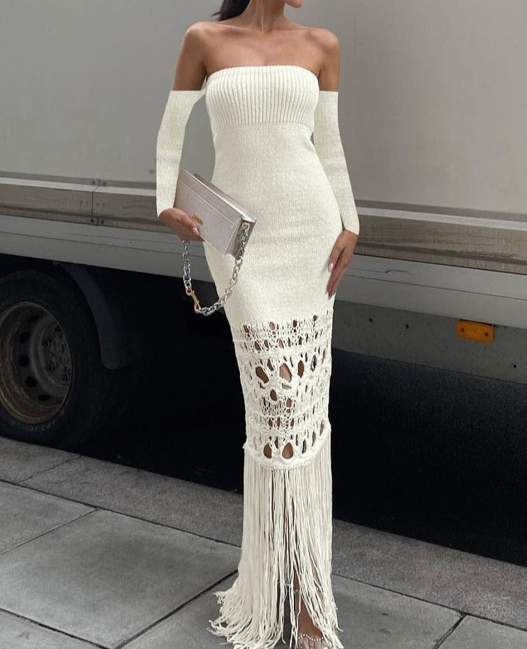 Levoire | Robe Maxi Dénudée À Franges En Tricot À Manches Longues