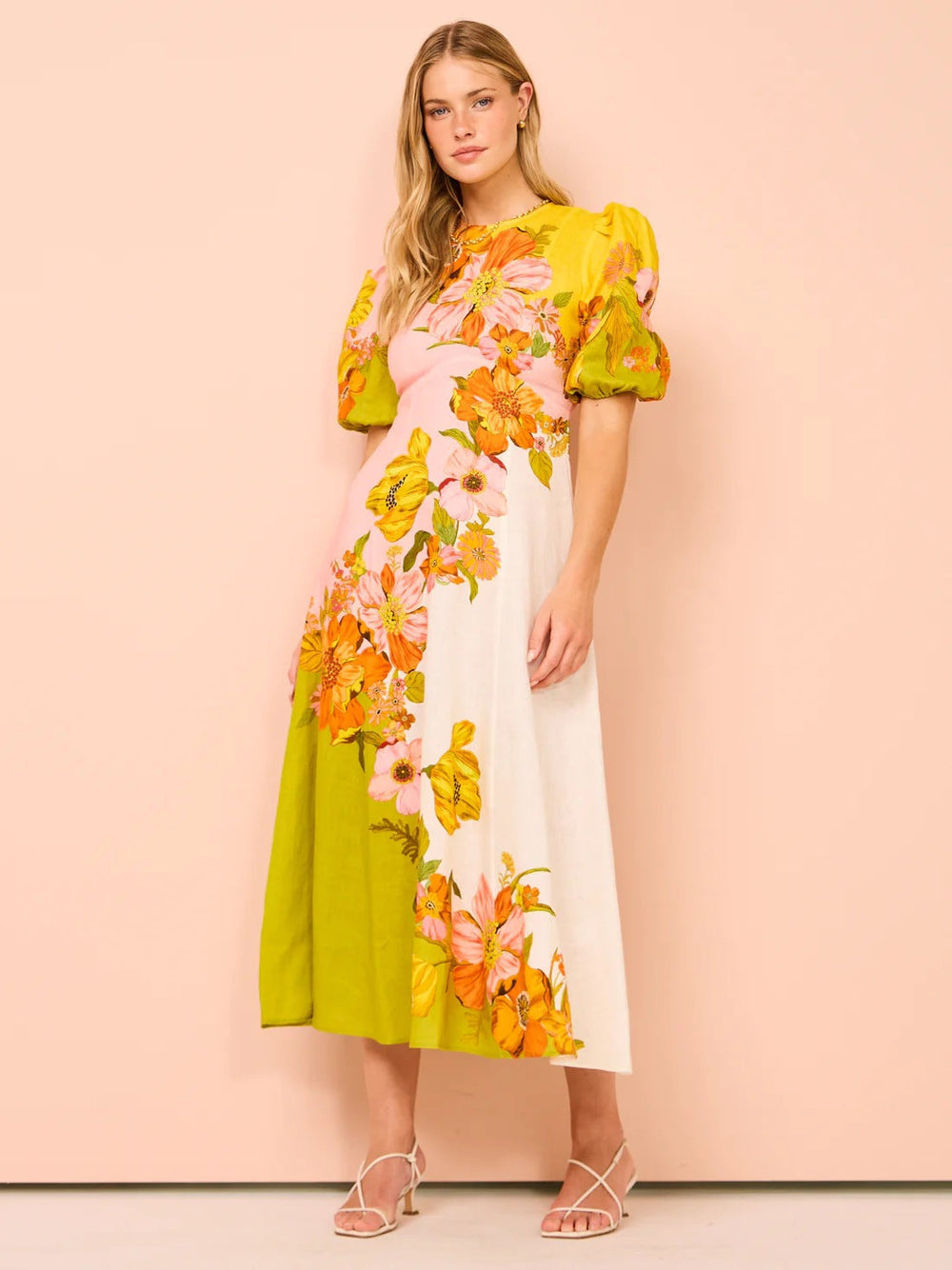 Levoire | Robe Midi Fleurie Tendance pour les Vacances