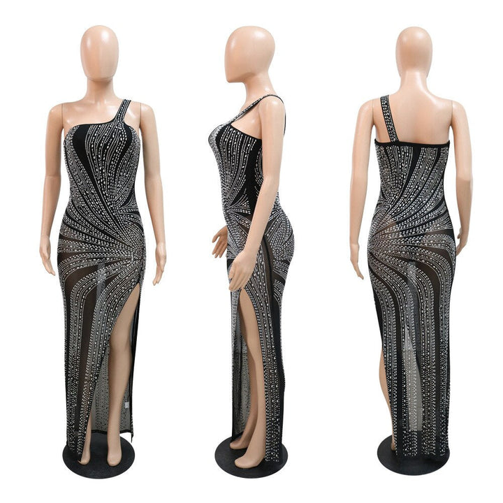 Levoire | Cristal Épaule Haut Fente Latérale Maxi Robes