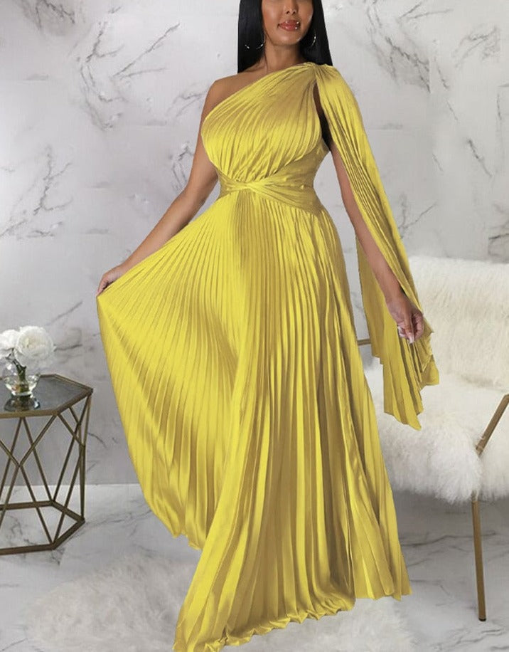 Levoire | Satinpuddings Plissé Lyskostakk Robes Longues
