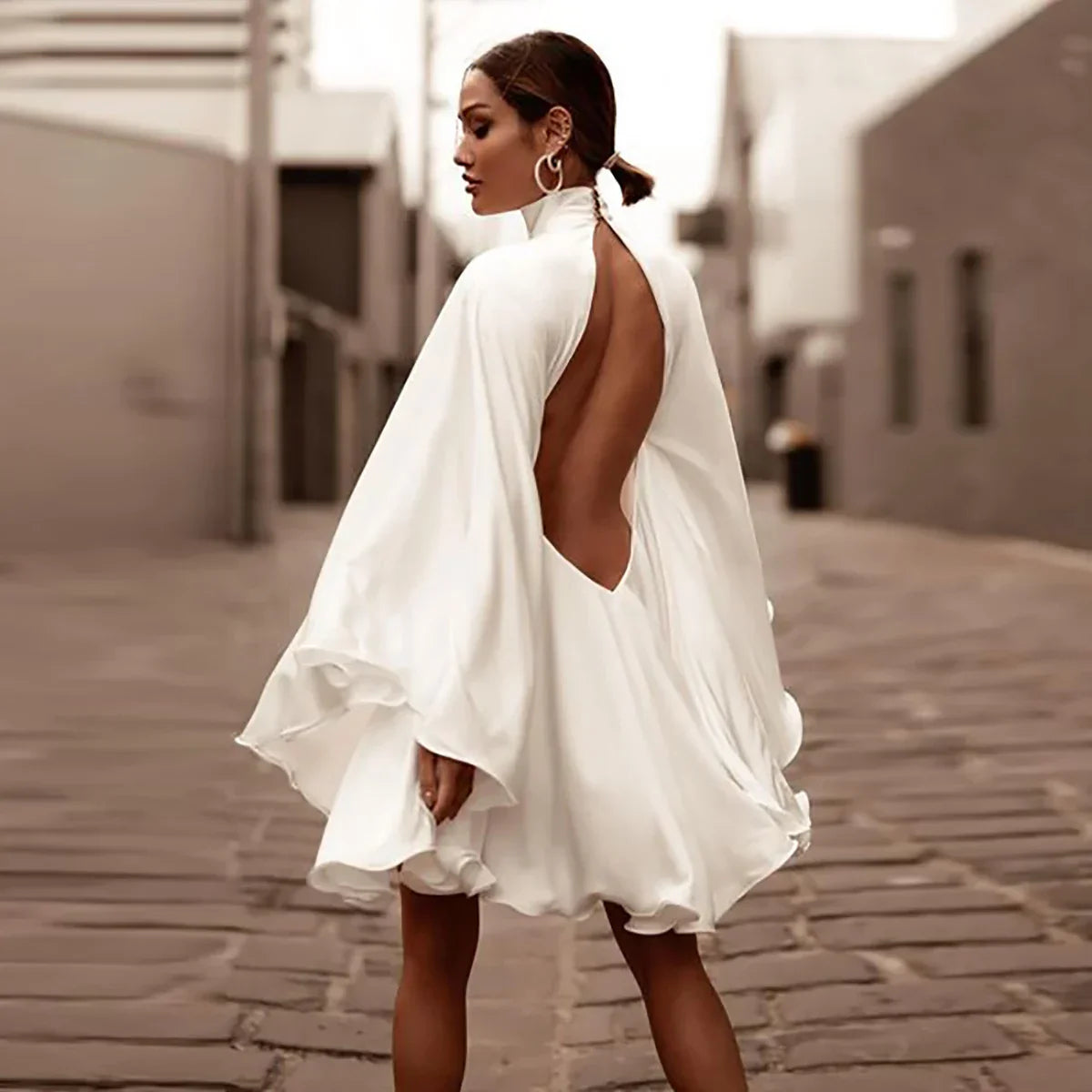 Levoire | Blanc Col Roulé Détail En Volants