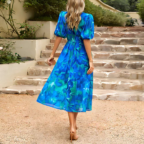 Levoire | Robe D'Été Élégante Avec Motif Floral Et Décolleté En V