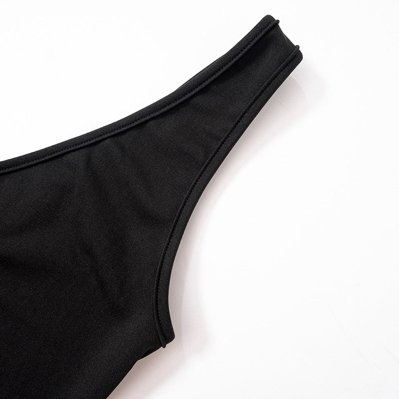 Levoire | Noir Col Montant Mini Robe