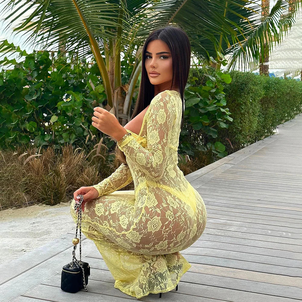 Levoire | Décolleté Ouvert Avec Des Bretelles En Dentelle Robes Maxi