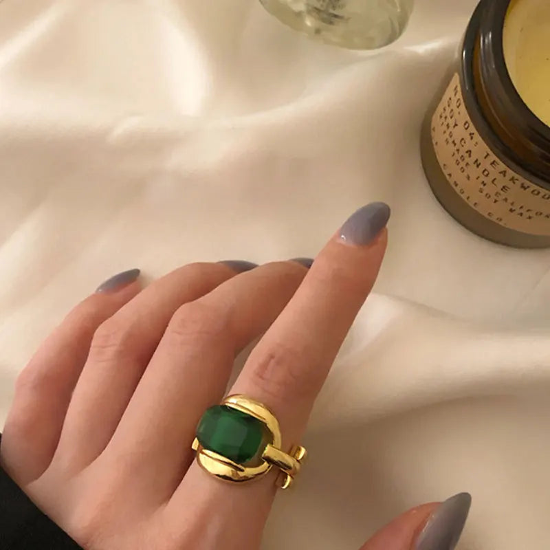 Levoire | Bague Ouverte En Pierre Verte Dorée