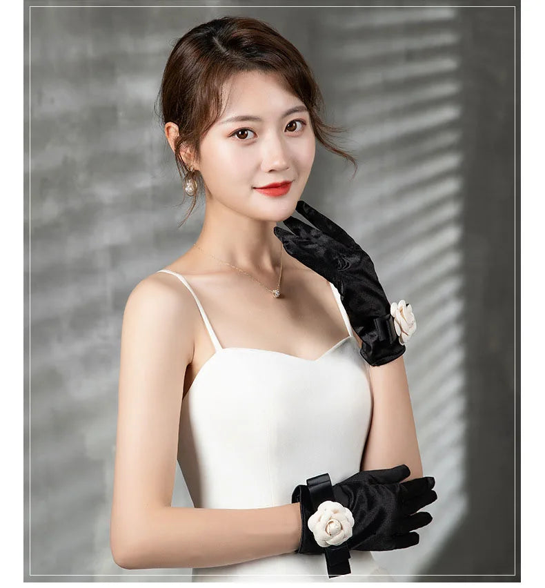 Levoire | Gants En Satin Noir Vintage Hepburn Pour Un Style Classique