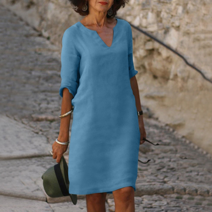 Levoire | Robe À Encolure En V Couvrant Le Ventre Intemporelle bleu ciel