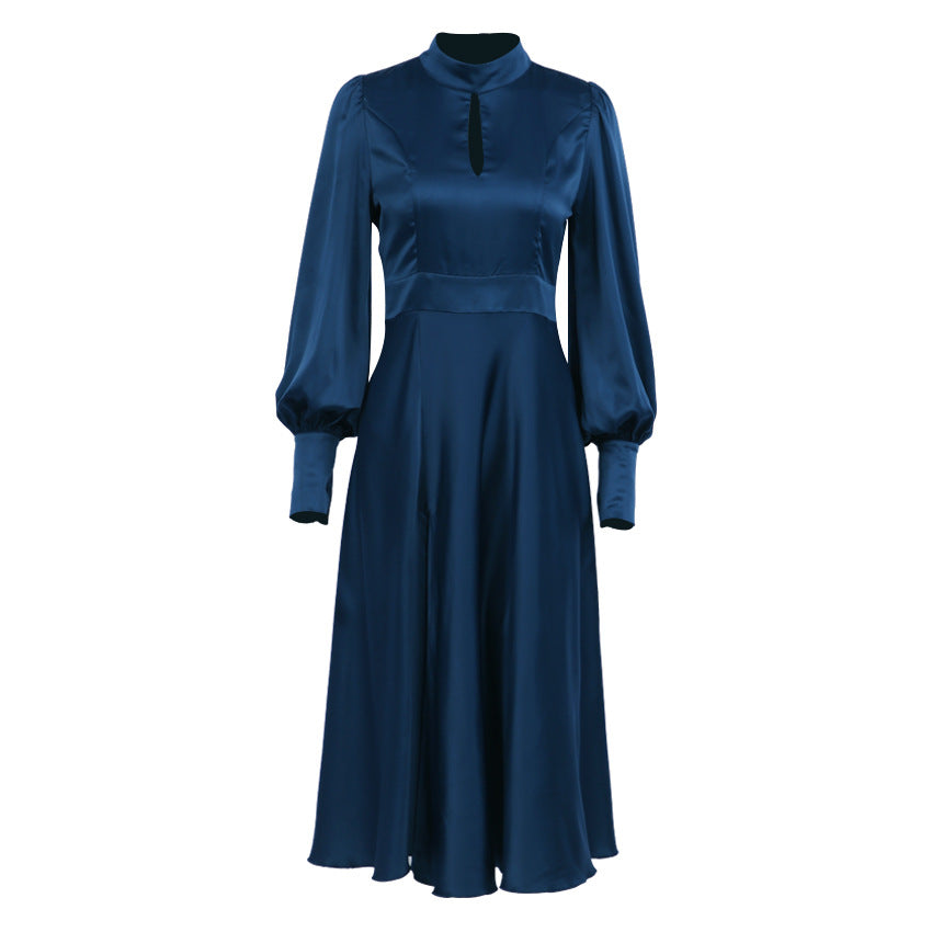 Levoire | Robe Bleu Marine Satin Manches Lanternes
