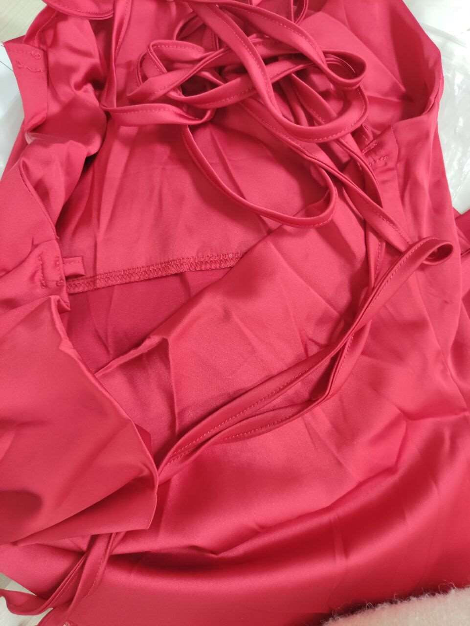 Levoire | Velours Manches Longues Off-Shoulder Midi Robes