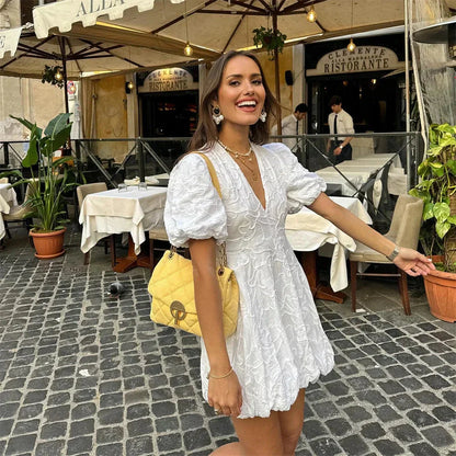 Levoire | Robe Élégante Blanche Pour Femmes