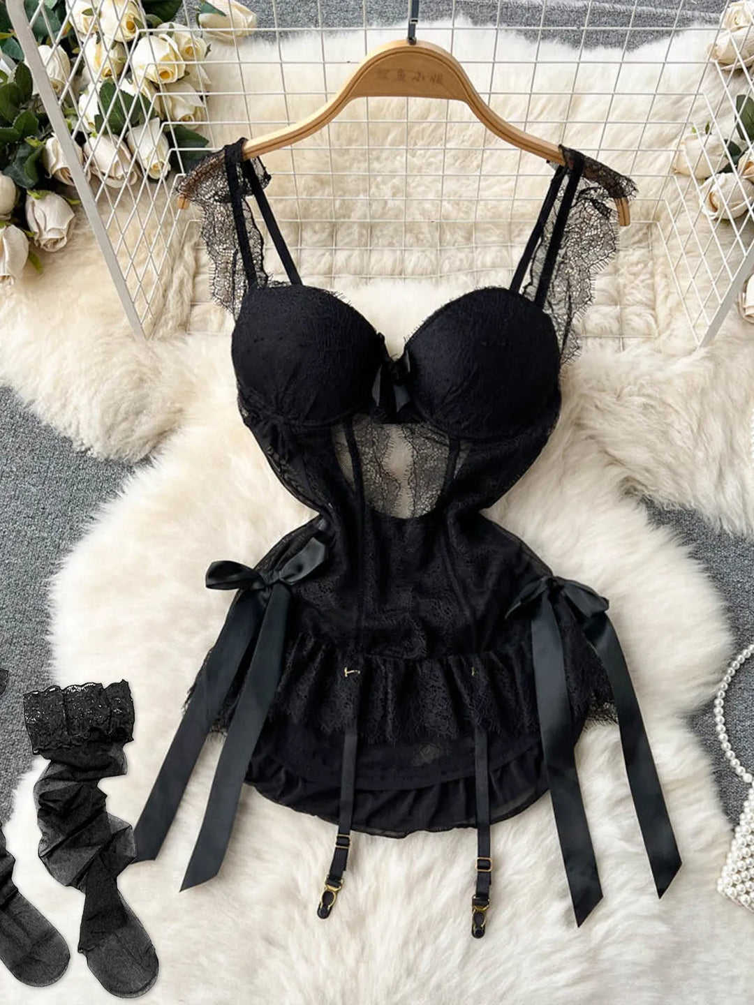 Levoire | Ensemble De Lingerie De Nuit Avec Bas Noir