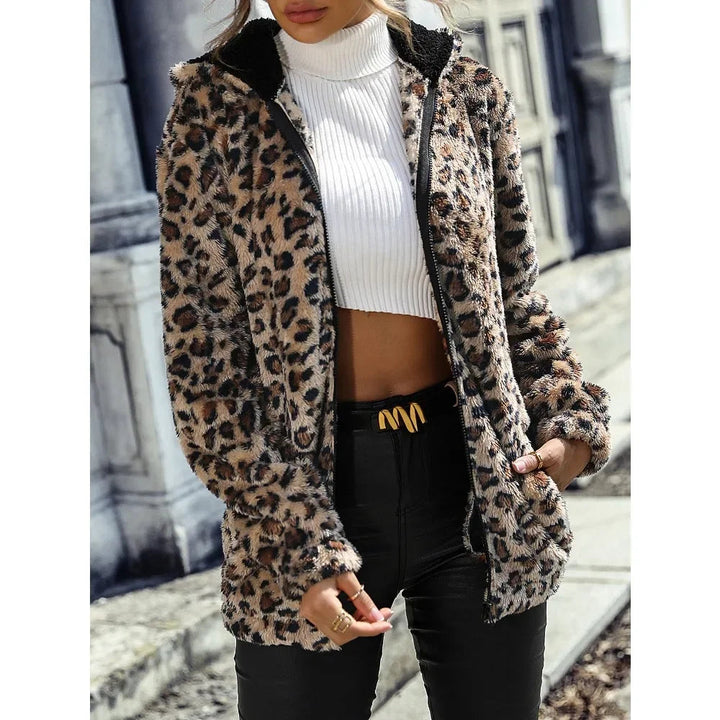 Levoire | Sweat à capuche long à manches avec motif léopard chaud