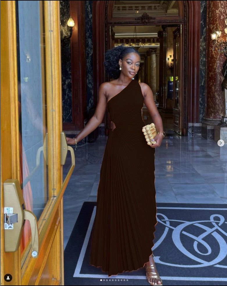 Levoire | Une Robe Maxi Plissée Irrégulière Sans Bretelles Noir