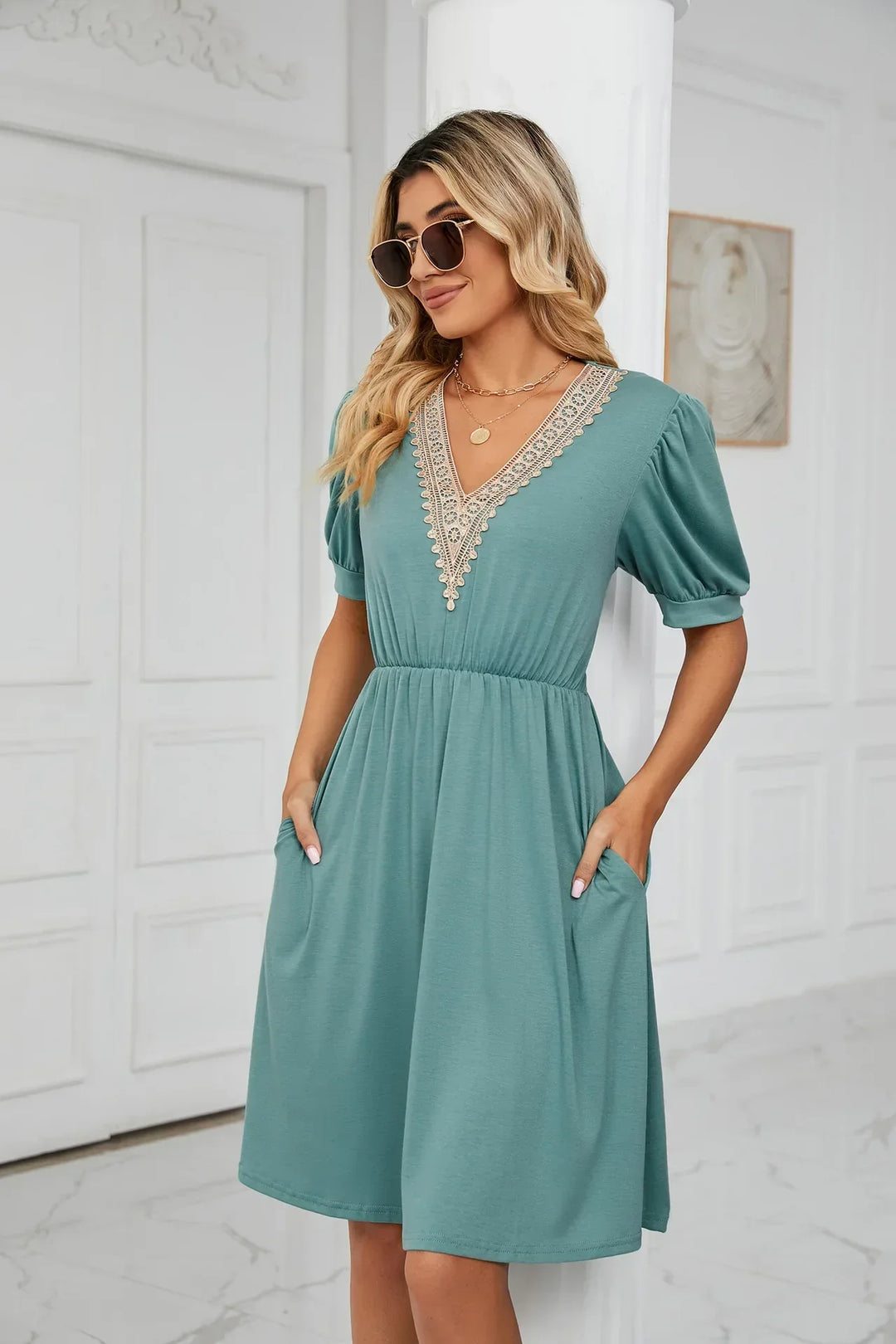 Levoire | Robe En Patchwork Simple Avec Des Pointes Pour Le Printemps/Été