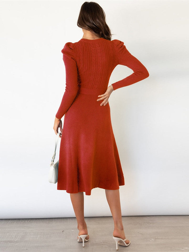 Levoire | Robe Midi Tricotée Élégante Avec Ceinture Pour Femmes