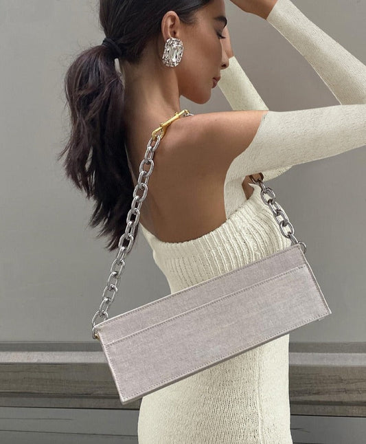 Levoire | Robe Maxi Dénudée À Franges En Tricot À Manches Longues