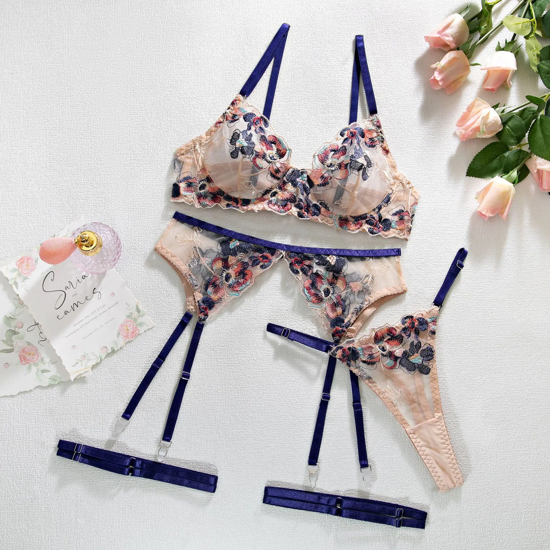 Levoire | Ensemble De Printemps Lingerie Avec Broderie Décorative Bleu