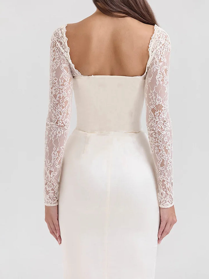 Levoire | Robe Elégante En Satin Avec Dentelle