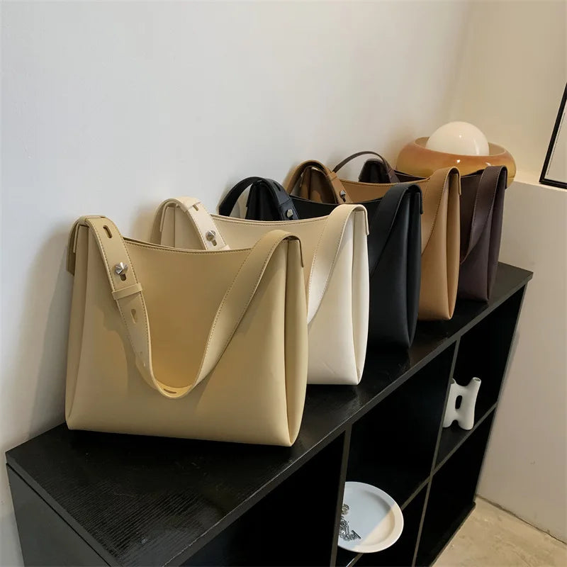Levoire | Grand Sac À Main Et Sa Pochette
