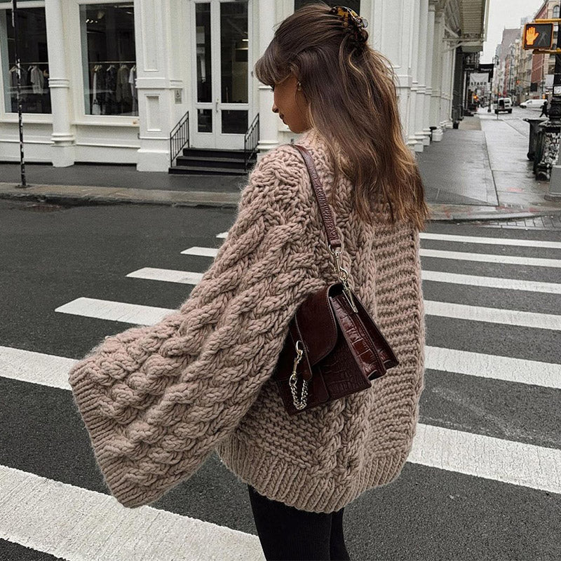 Levoire | Pull en tricot surdimensionné à col rond à manches longues