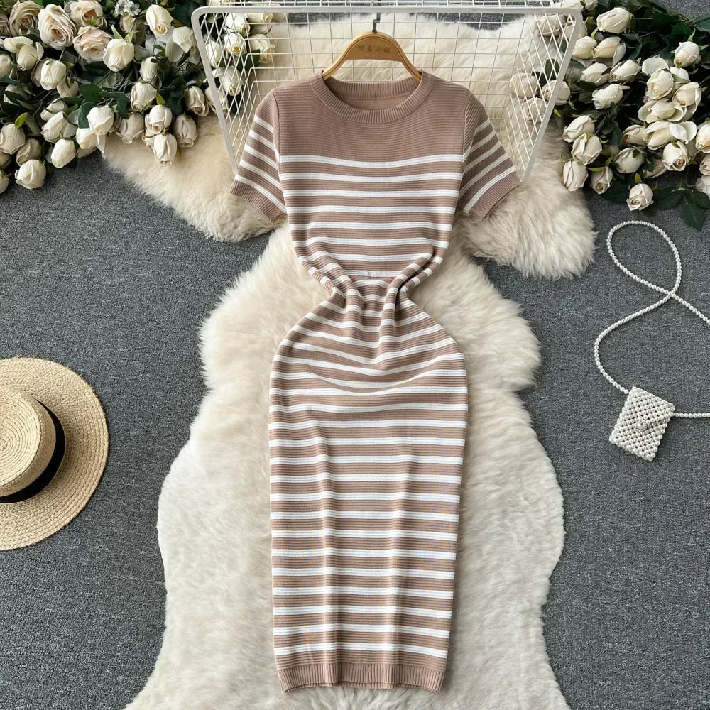 Levoire | Robe De Plage En Tricot Rayée Khaki Taille unique